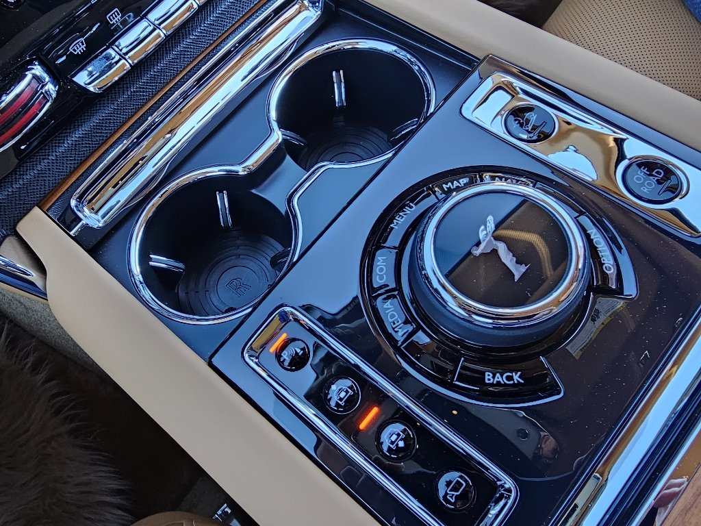 2023 Rolls-Royce Cullinan Base - Photo 12