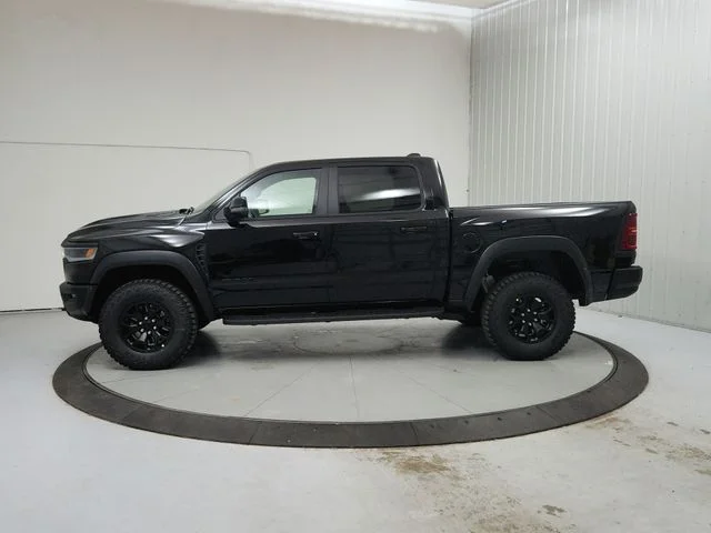 New 2026 Diamond Black Crystal Pearl-Coat Exterior Paint RAM RHO image 4