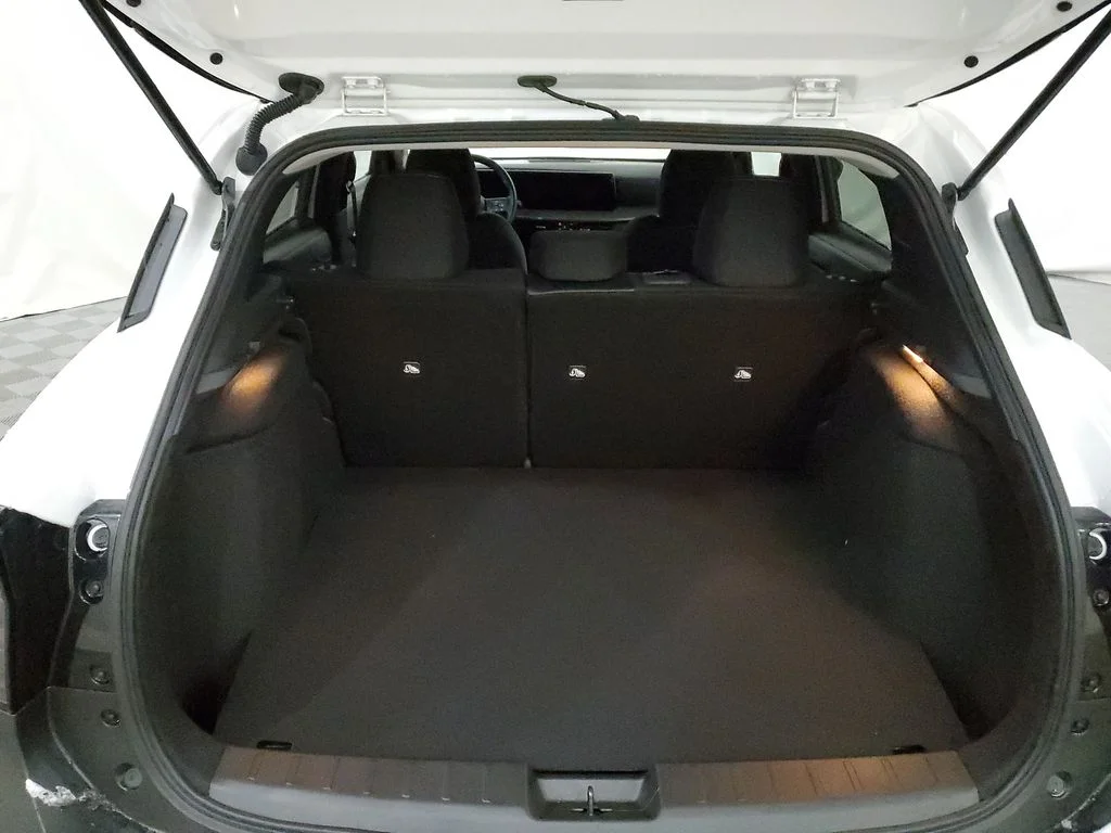 New 2026 Aspen White Tricoat Nissan SV image 7