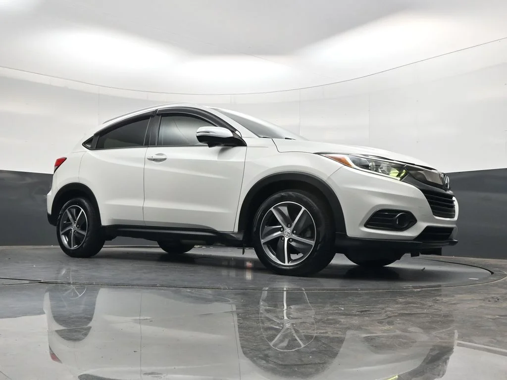Used 2021  Honda EX-L image 29