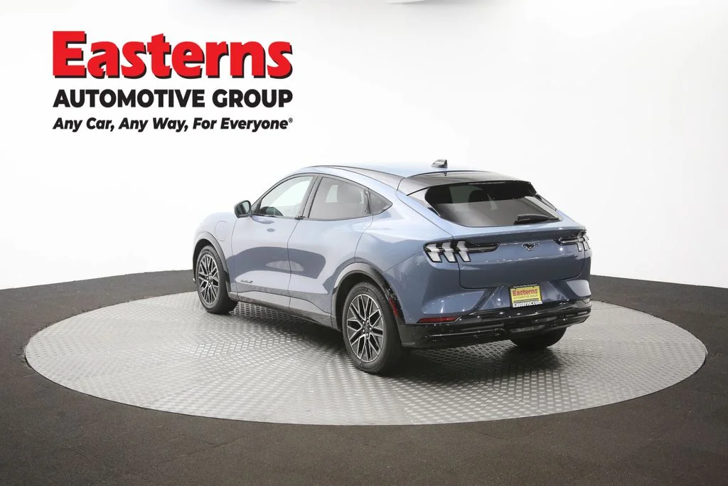 Used 2024 Blue Ford Premium image 59
