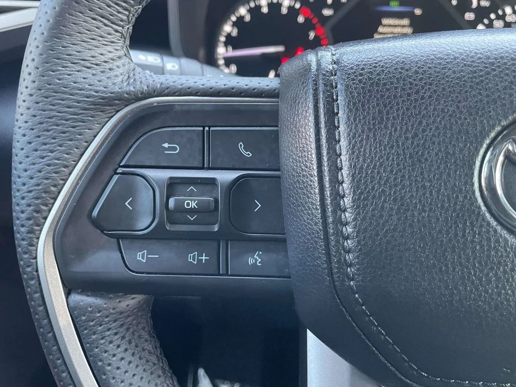 Certified Used 2026  Toyota SR5 image 30