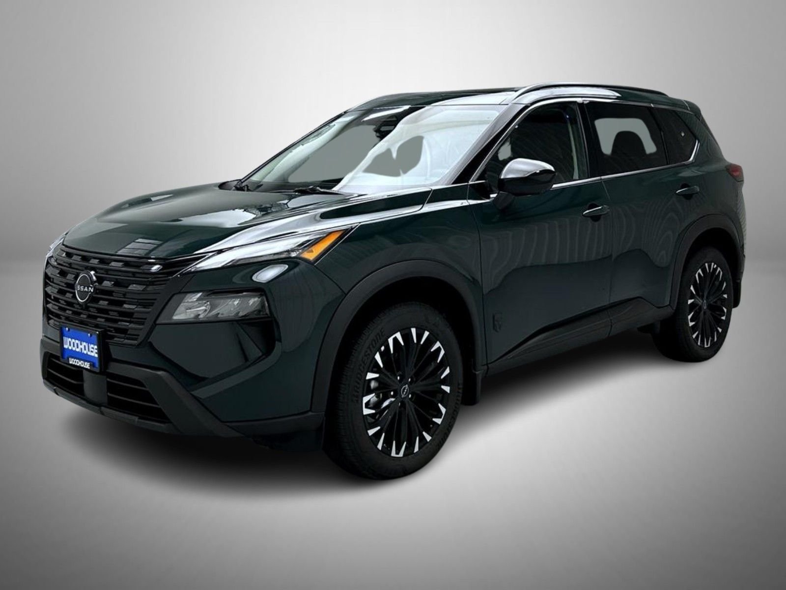 2026 Nissan Rogue Dark Armor AWD's photo