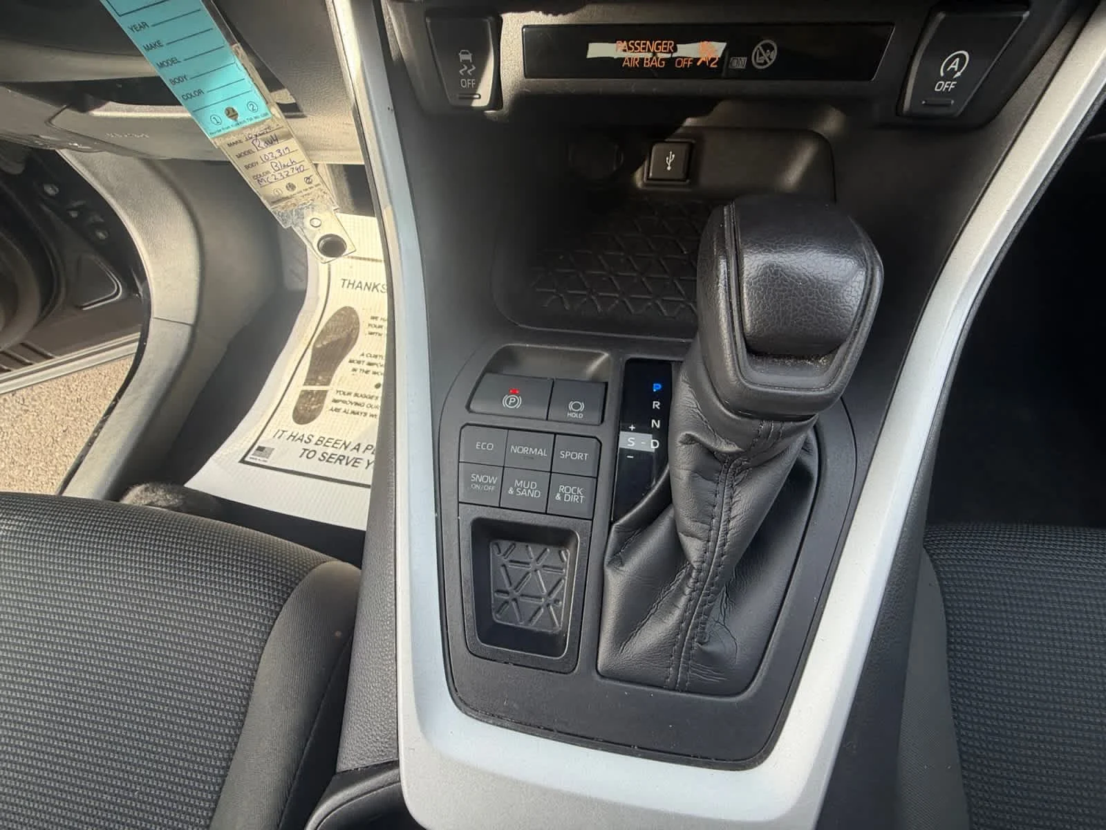 Used 2021 Midnight Black Metallic Toyota LE image 32