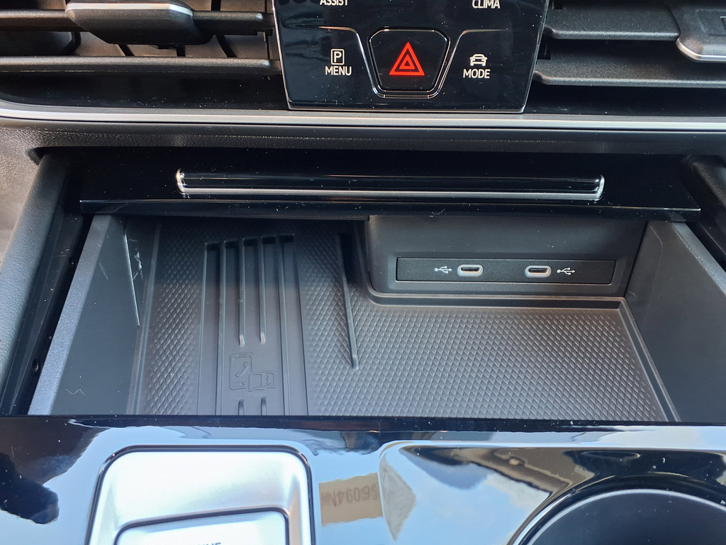 2026 Volkswagen Atlas SEL Premium R-Line - Photo 12