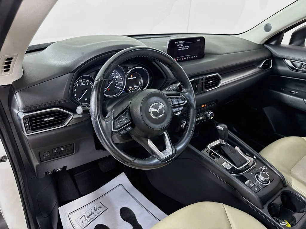 Used 2018 Snowflake White Pearl Mica Mazda Touring image 14