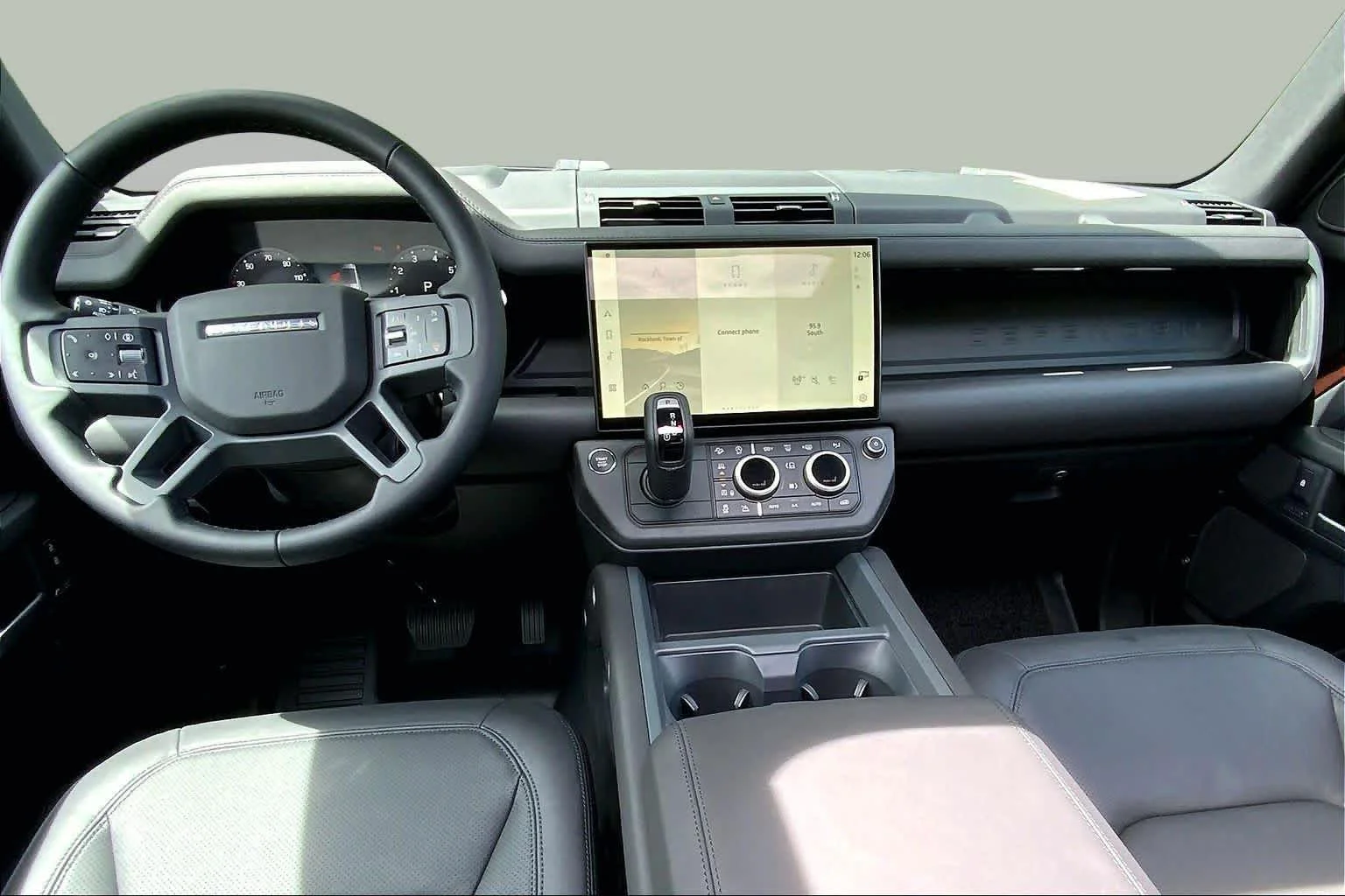 New 2026 Sedona Red Land Rover X-Dynamic SE image 7