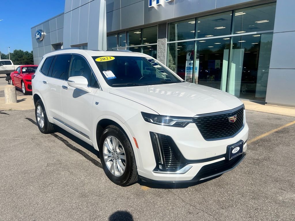 2023 Cadillac XT6