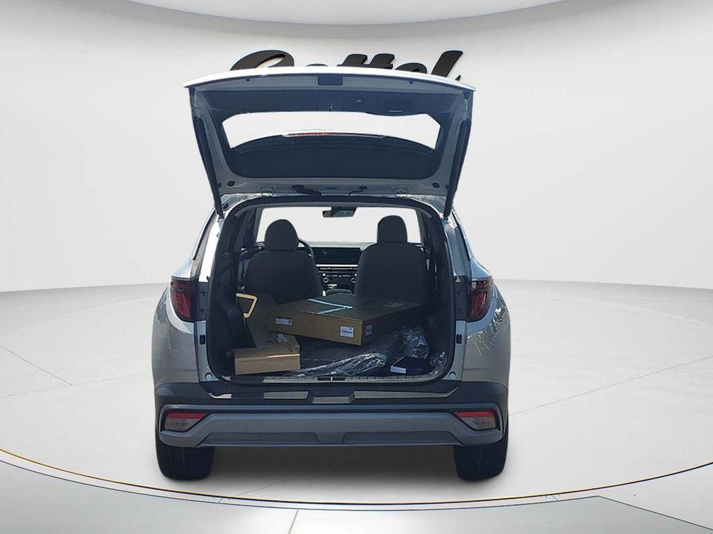 New 2026 Silver Hyundai SEL Plus FWD image 9