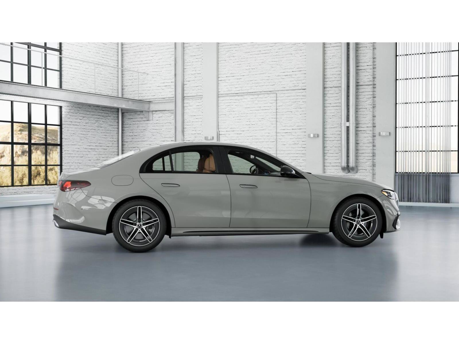 New 2027 MANUFAKTUR Alpine Grey Mercedes-Benz E 450 4MATIC® image 17