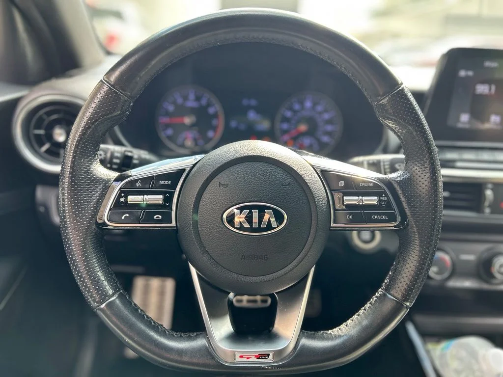 Used 2020 Black Kia GT-Line image 8