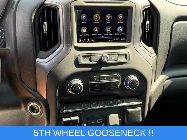 Used 2025 White Chevrolet Custom image 7