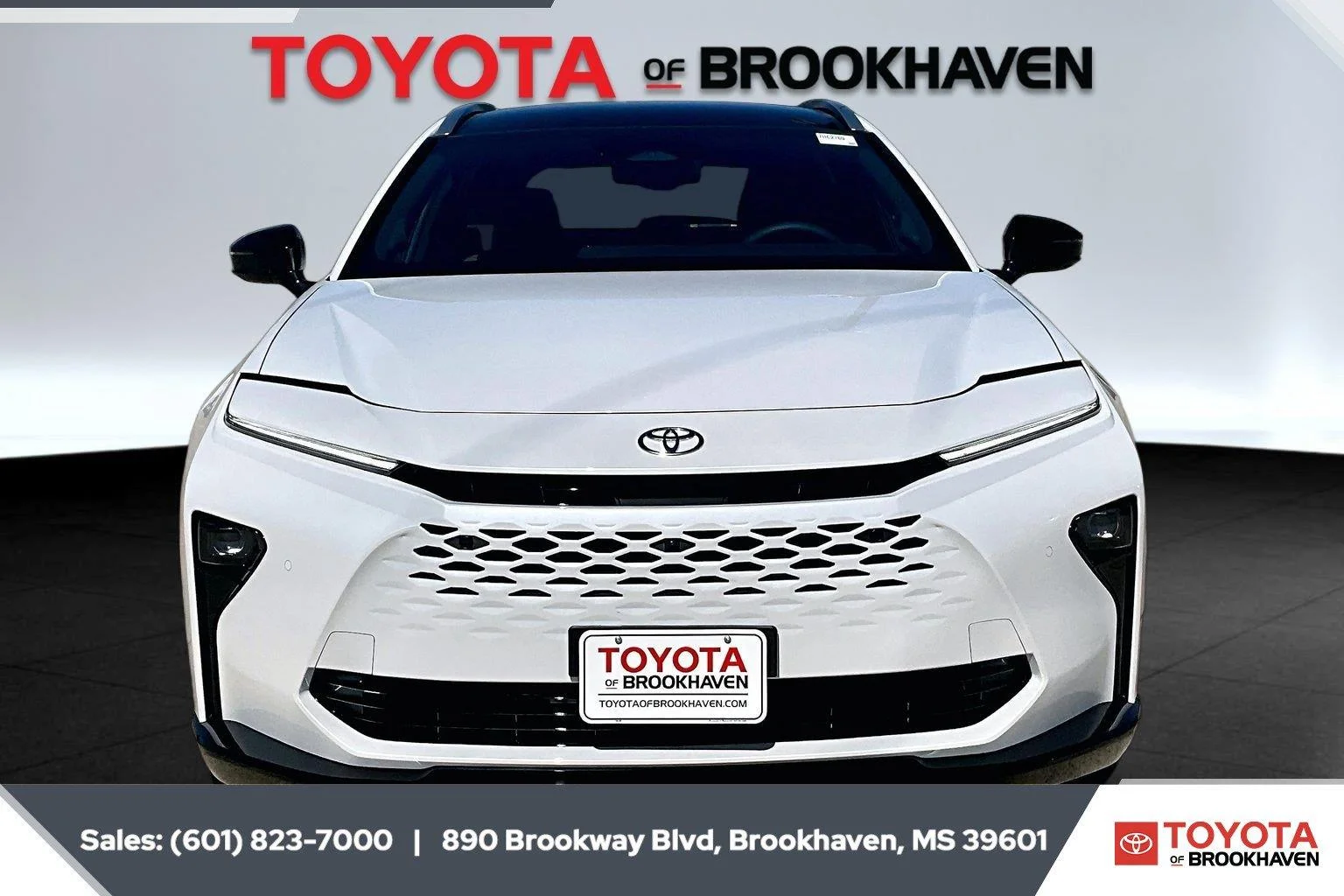 Used 2026 Oxygen White Toyota Limited image 3