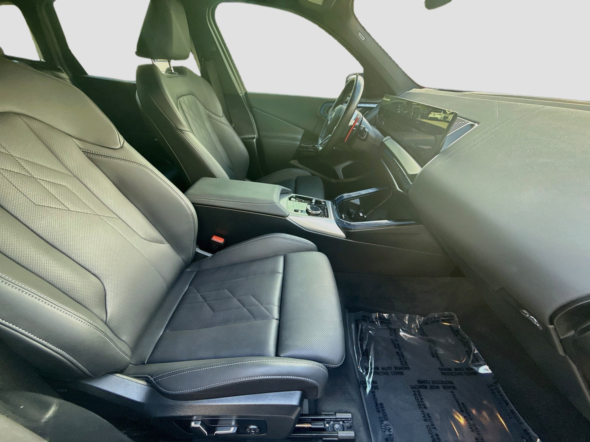 Used 2026 Black Sapphire Metallic BMW M50 xDrive image 30