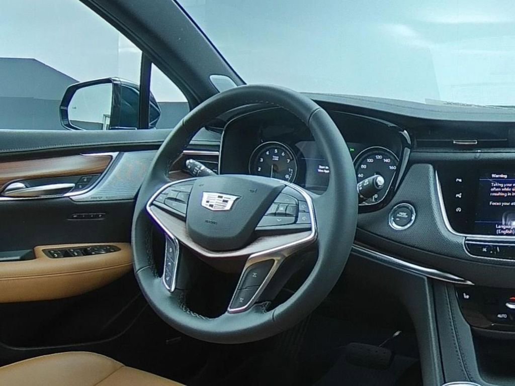 Used 2026 Emerald Lake Metallic Cadillac Premium Luxury image 38