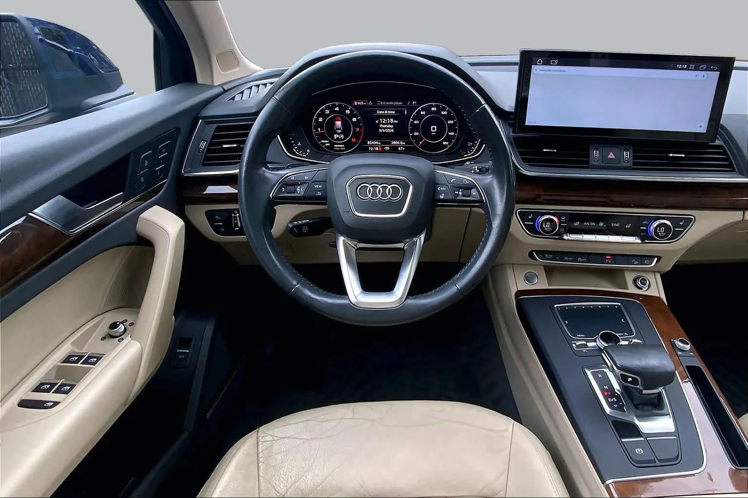 Used 2018 Navarra Blue Metallic Audi Premium Plus image 6