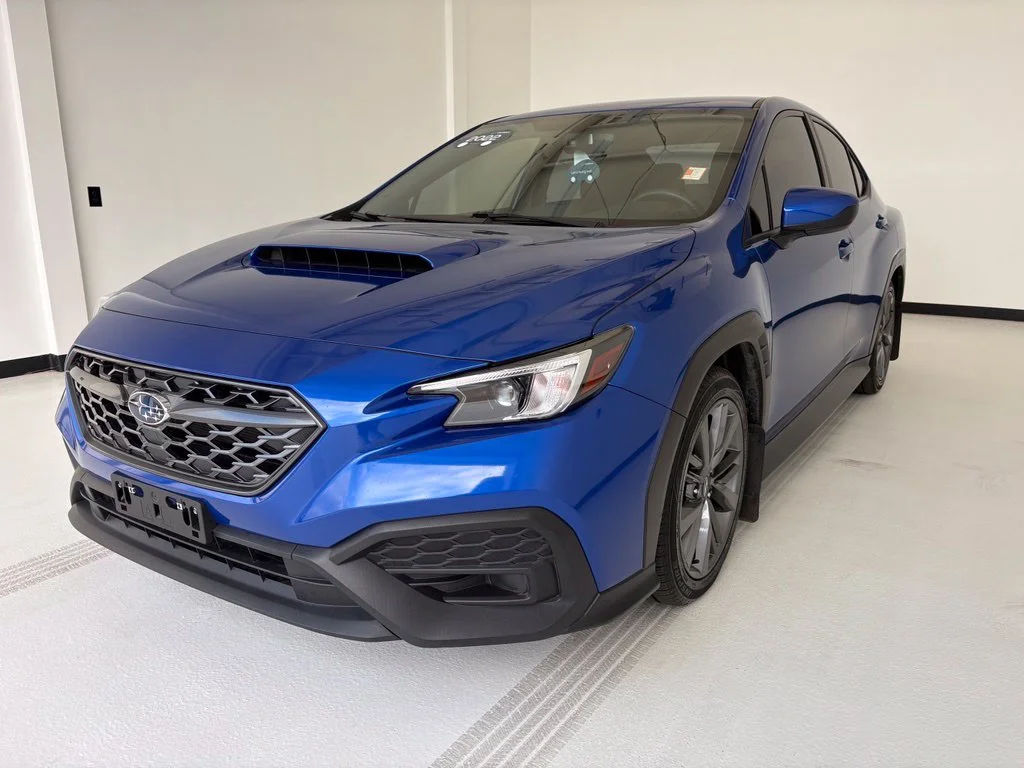 Used 2022 Blue Subaru Base image 13