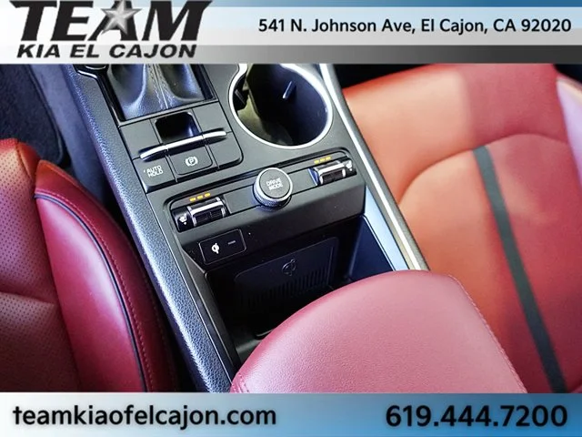 Used 2024 White Kia GT-Line image 33