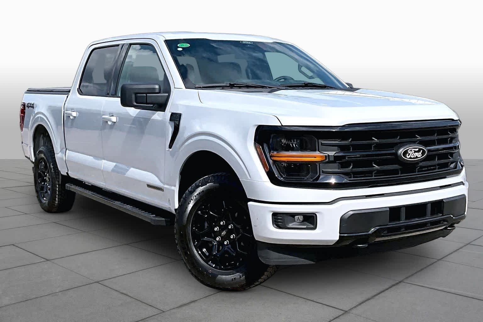 Certified Used 2025 Space White Metallic Ford XLT image 3