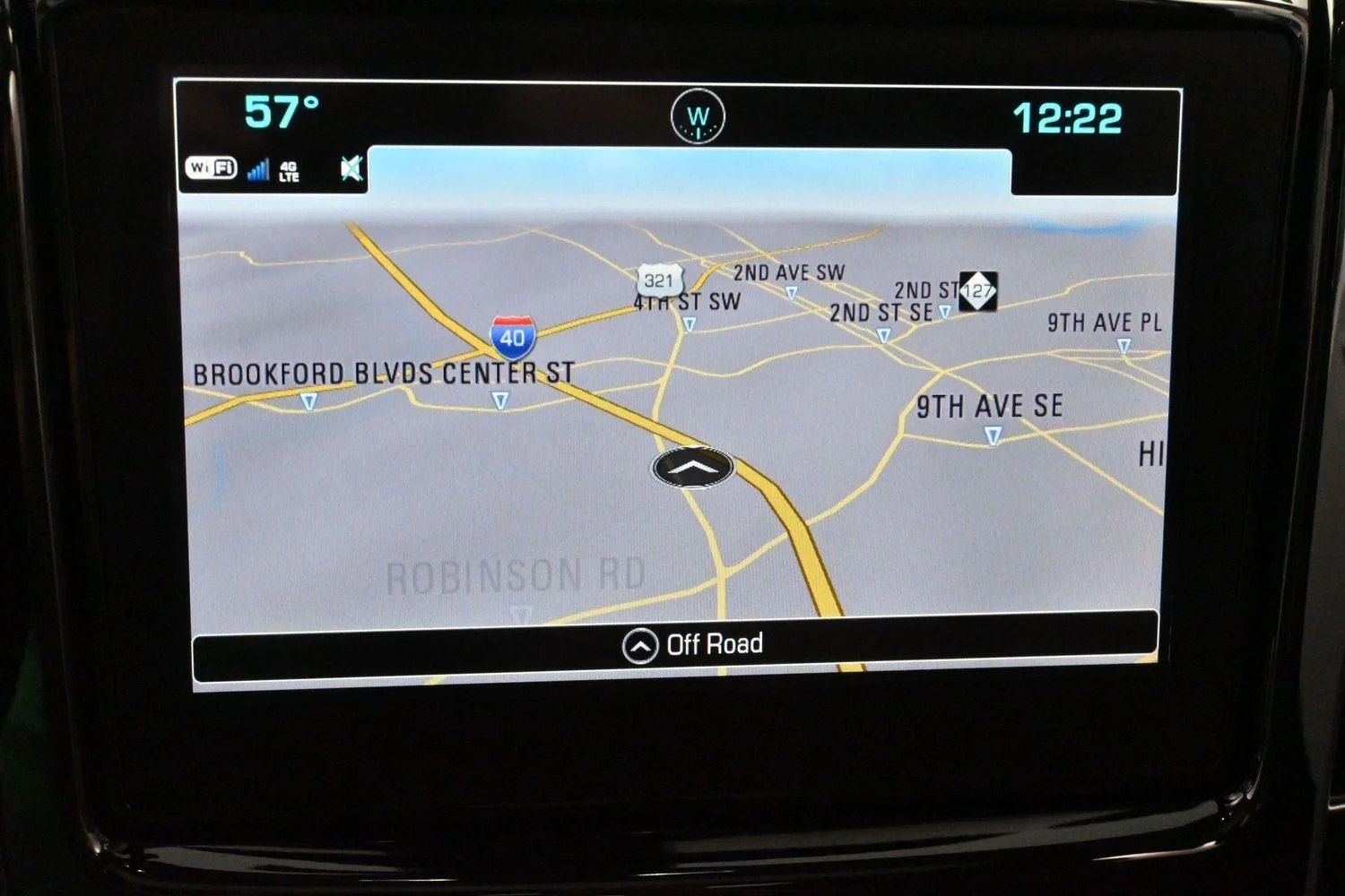 Used 2019 IRIDESCENT PEARL TRICOAT Chevrolet High Country image 25