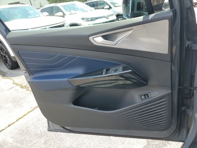 Certified Used 2025 Gray Volkswagen Pro S image 20