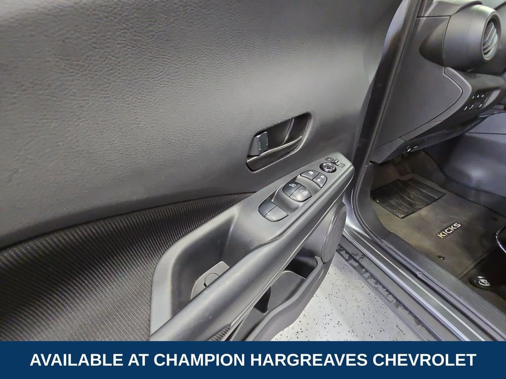 Used 2022 Gun Metallic Nissan S image 31