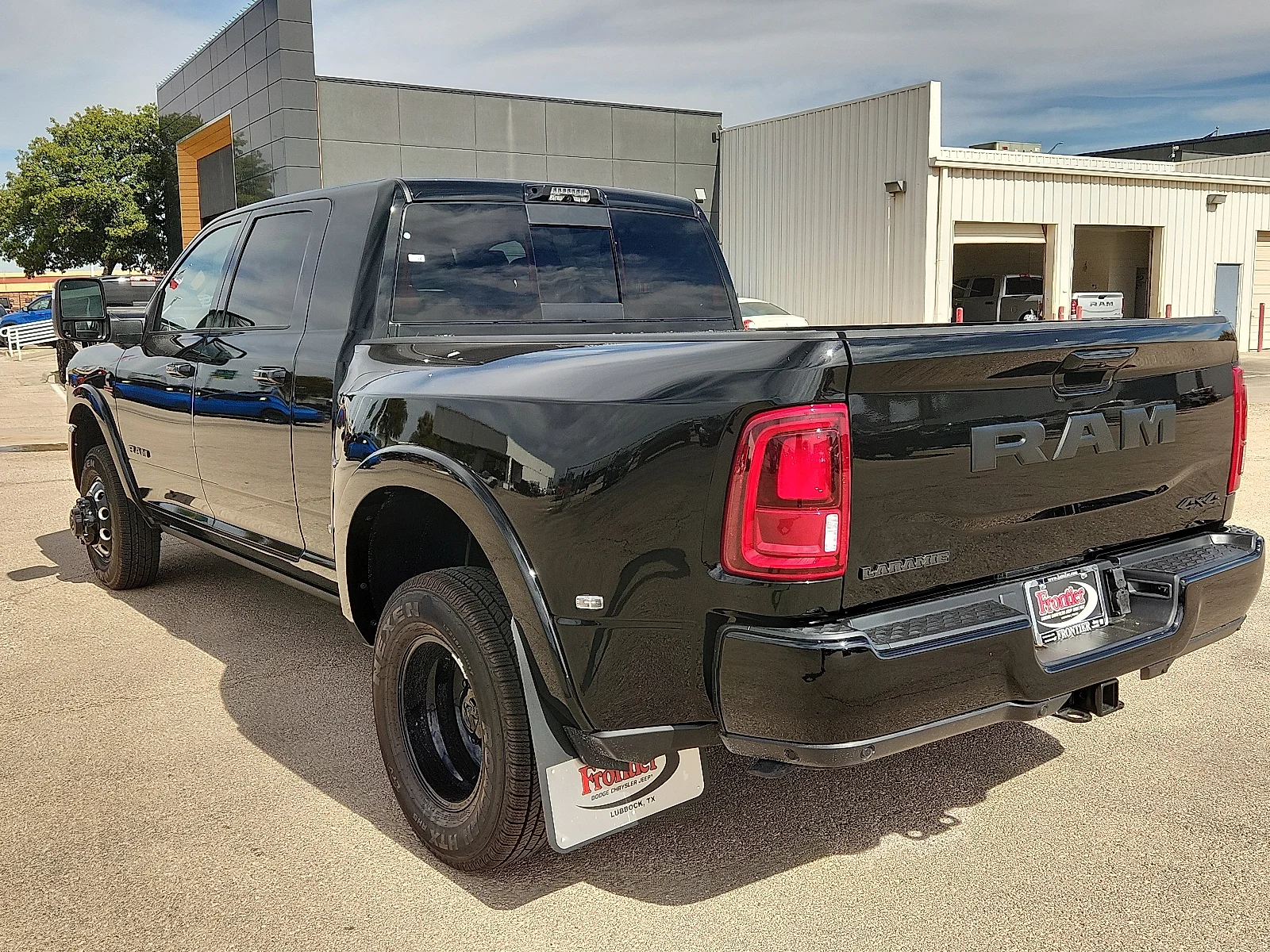 New 2027 Diamond Black Crystal Pearl-Coat Paint Ram LARAMIE MEGA CAB 4X4 6