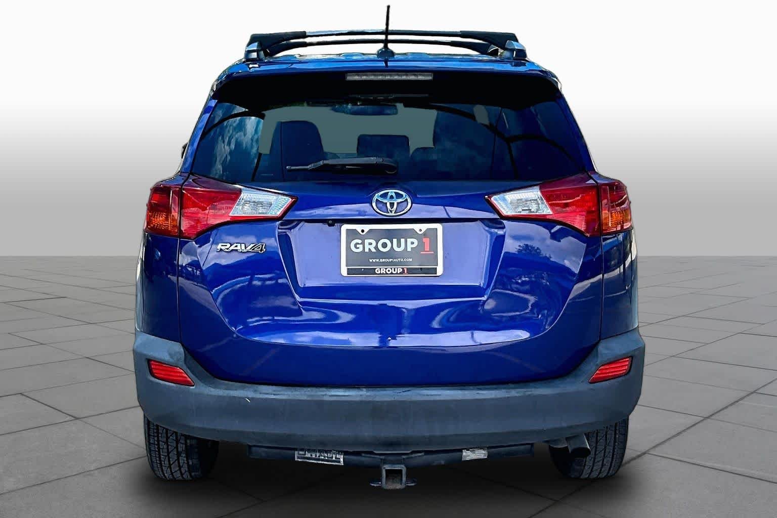 Used 2014 Blue Crush Metallic Toyota XLE image 4