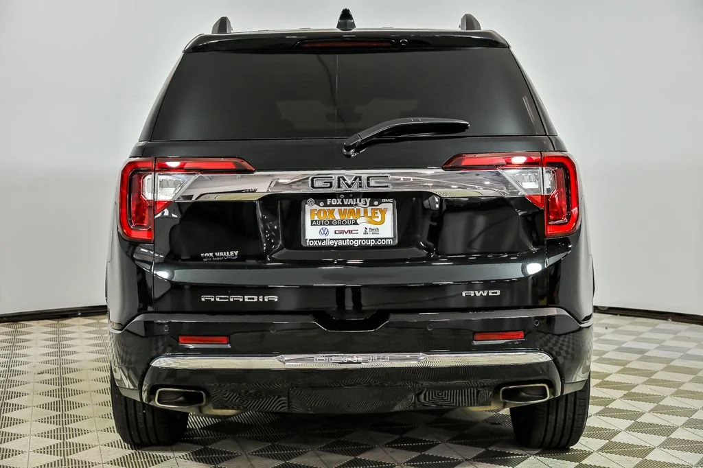 Used 2022 Ebony Twilight Metallic GMC Denali image 7