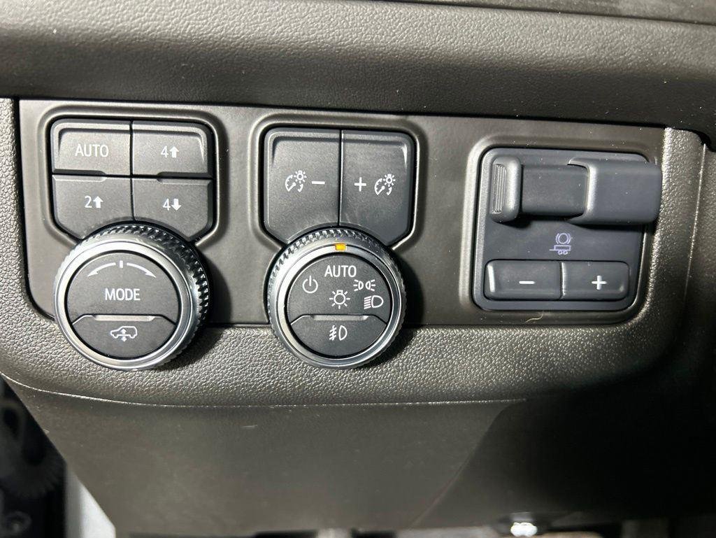 Used 2023 Sterling Metallic GMC AT4 image 26