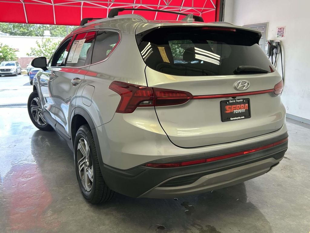 Used 2023 Silver Hyundai SEL image 5