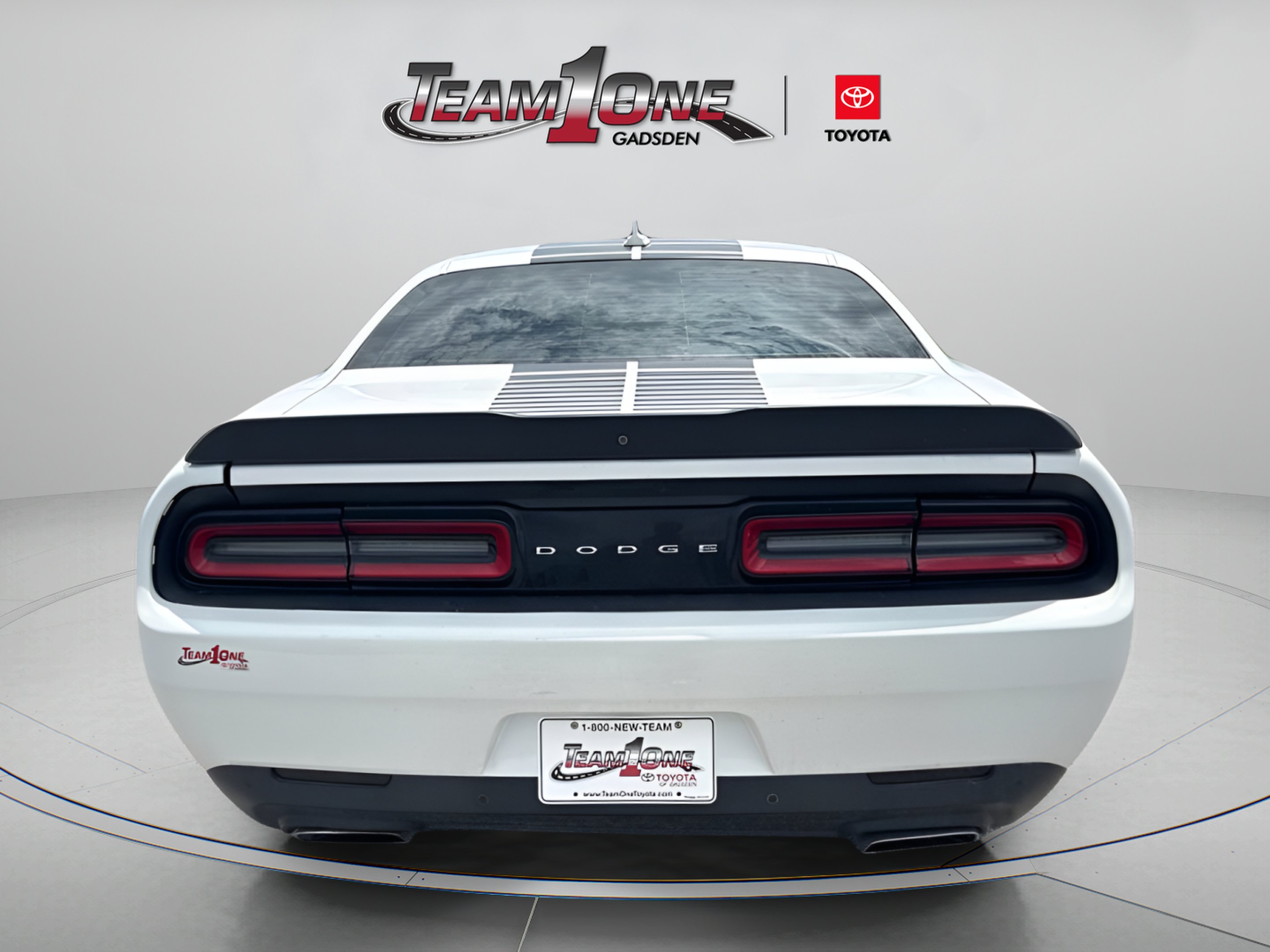Used 2016 Bright White Clearcoat Dodge R/T Plus image 6