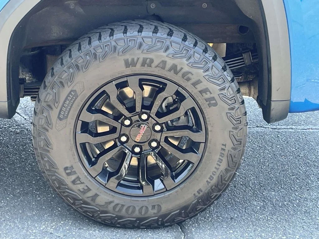 Used 2023 Blue GMC AT4X image 12