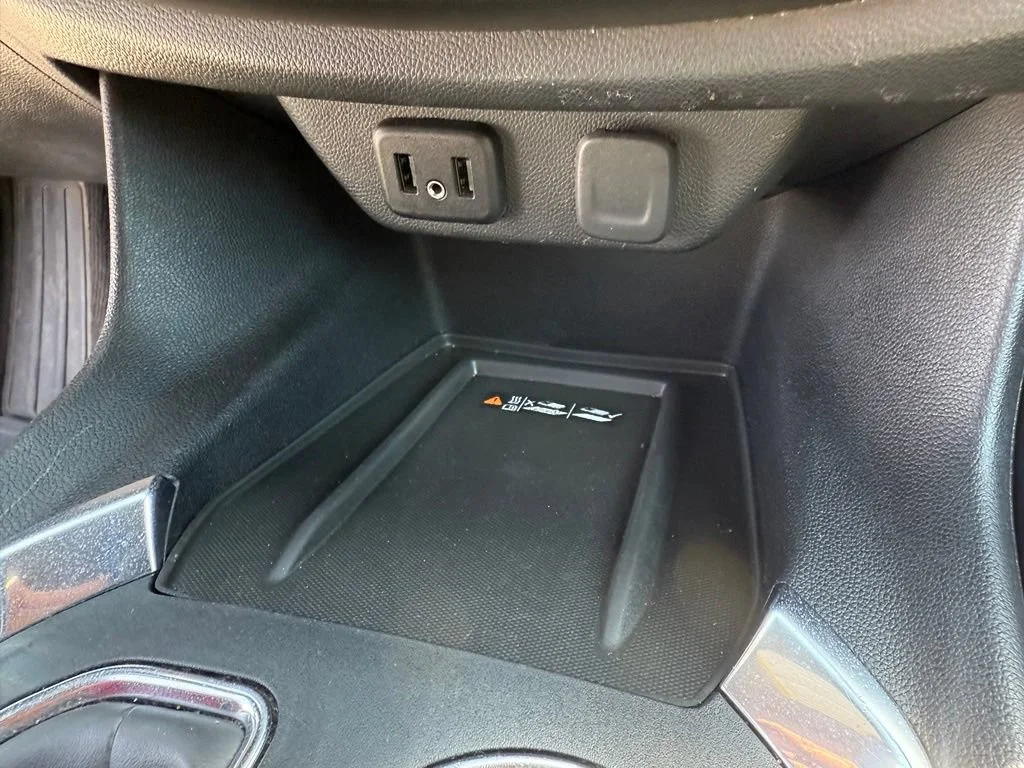 Used 2023 Sterling Gray Metallic Chevrolet LT Cloth image 33