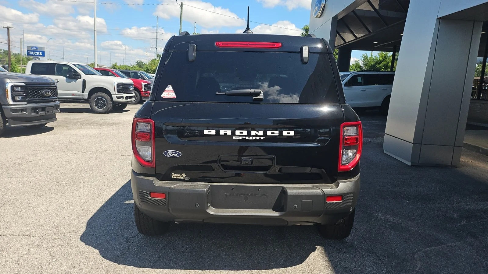 New 2026 Shadow Black Ford Big Bend 4WD image 4