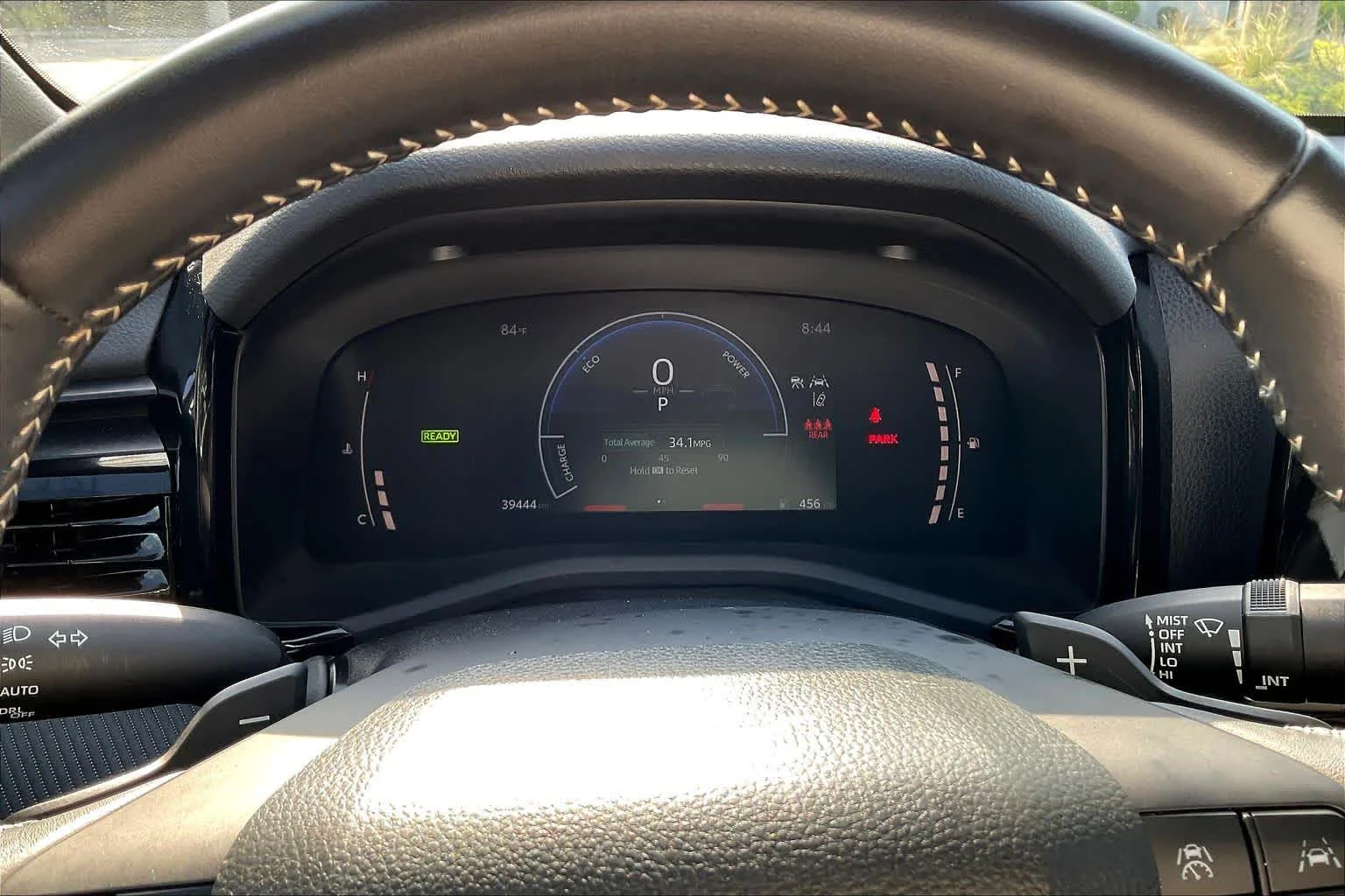 Used 2025 Ice Cap Toyota SE image 25