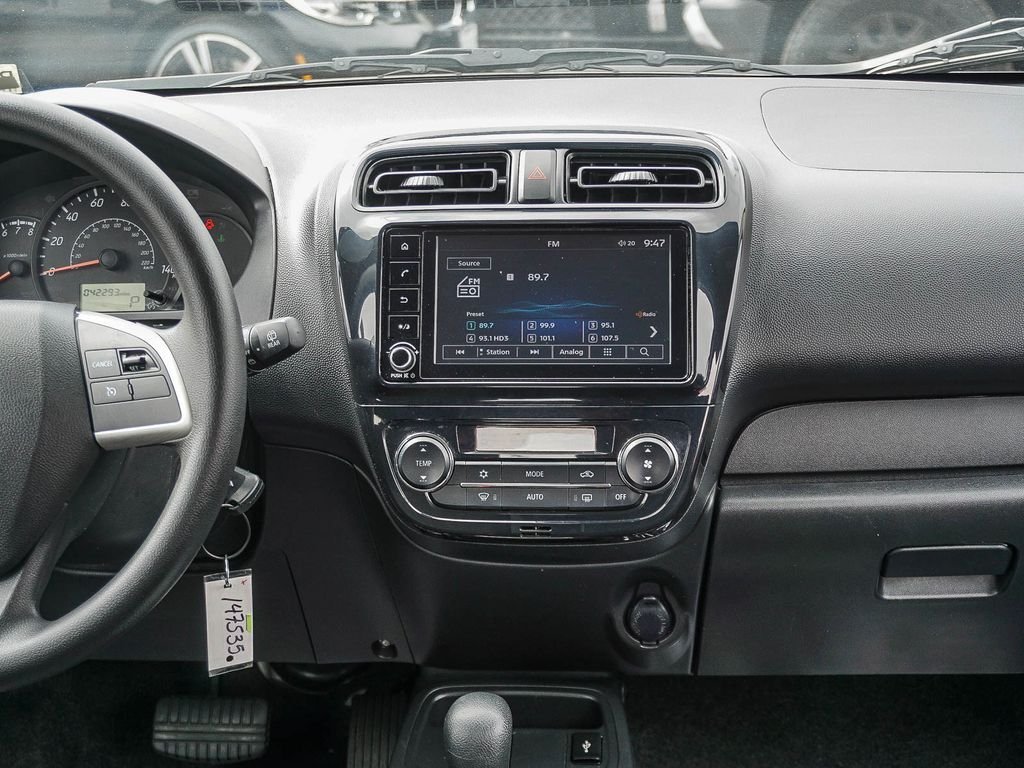 Used 2024 Red Mitsubishi ES image 15