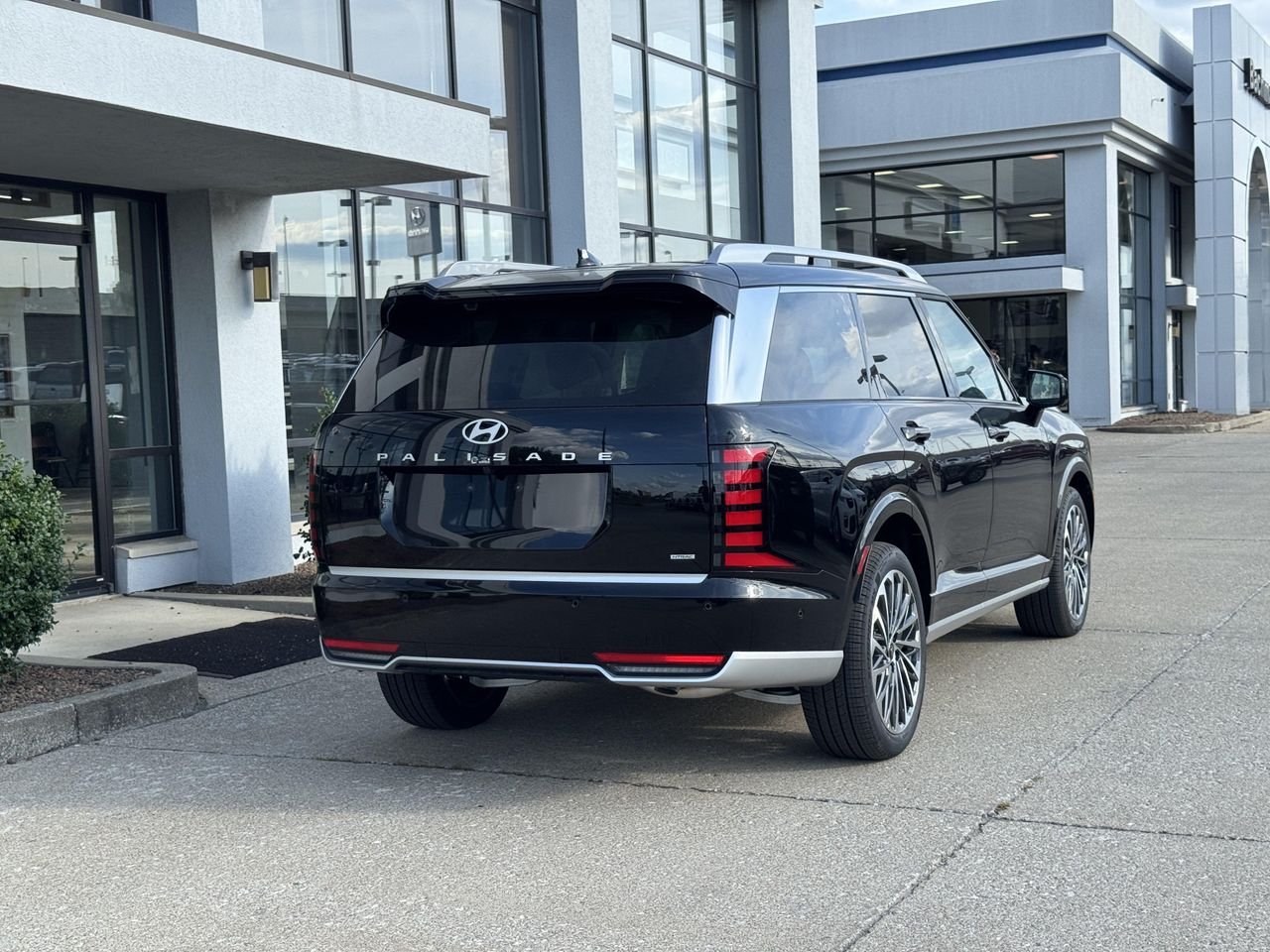 2026 Hyundai Palisade Calligraphy - Photo 5