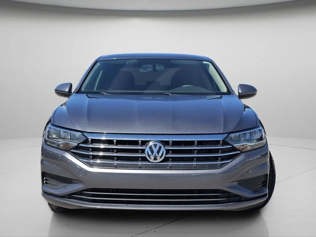 Used 2021 Platinum Gray Metallic Volkswagen 1.4T S image 3