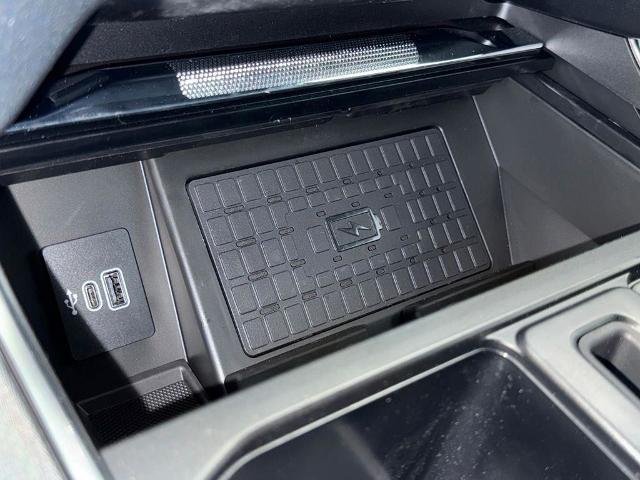 New 2026 Carbonized Gray Metallic Ford Platinum® image 99
