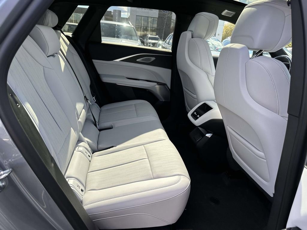 2026 Cadillac LYRIQ Premium Sport - Photo 11