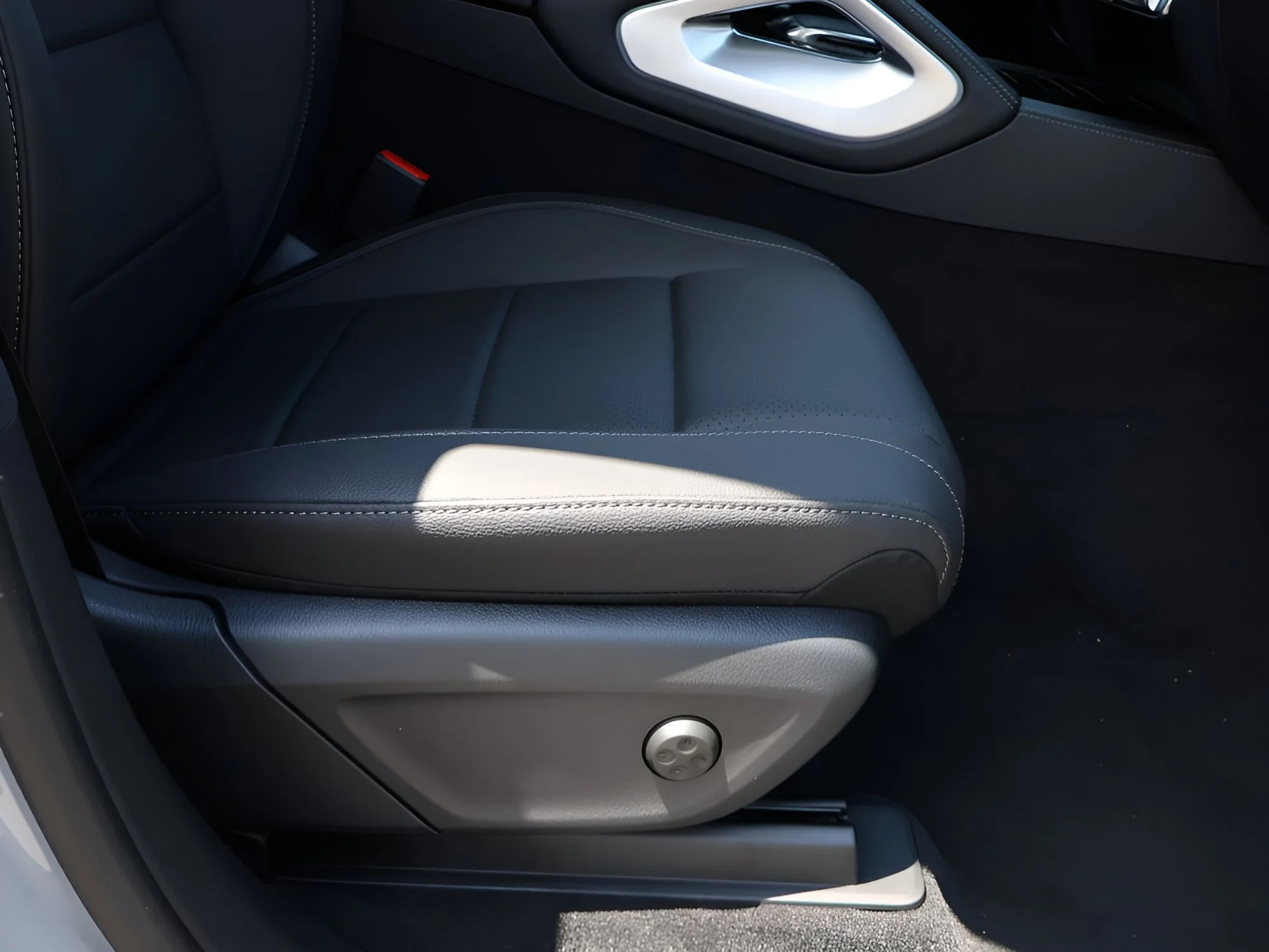 New 2026 MANUFAKTUR Alpine Gray Mercedes-Benz GLE 350 image 10