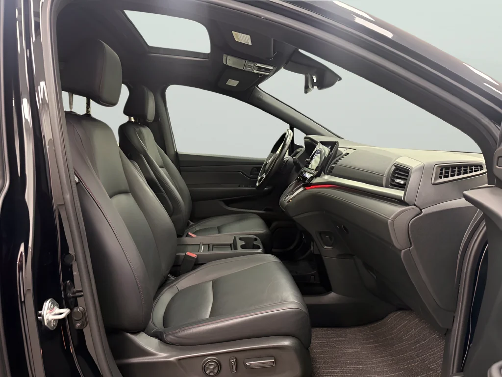 2024 Honda Odyssey SPORT - Photo 9
