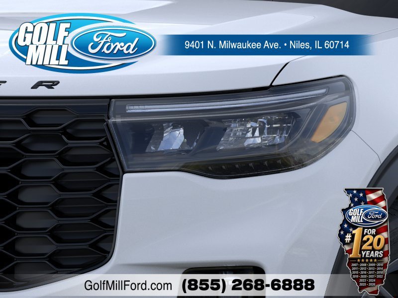 New 2026 Space White Metallic Ford ST-Line image 18