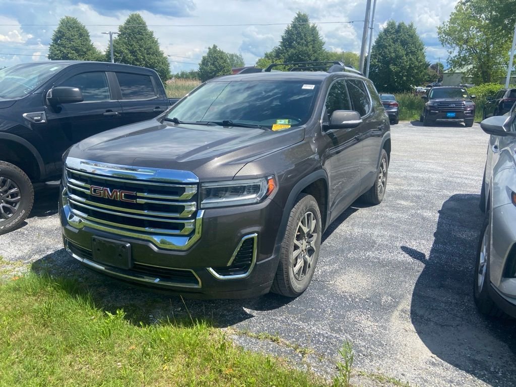 Used 2020 Smokey Quartz Metallic GMC SLE image 3