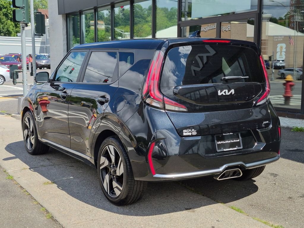Used 2023 Black Kia GT-Line image 9