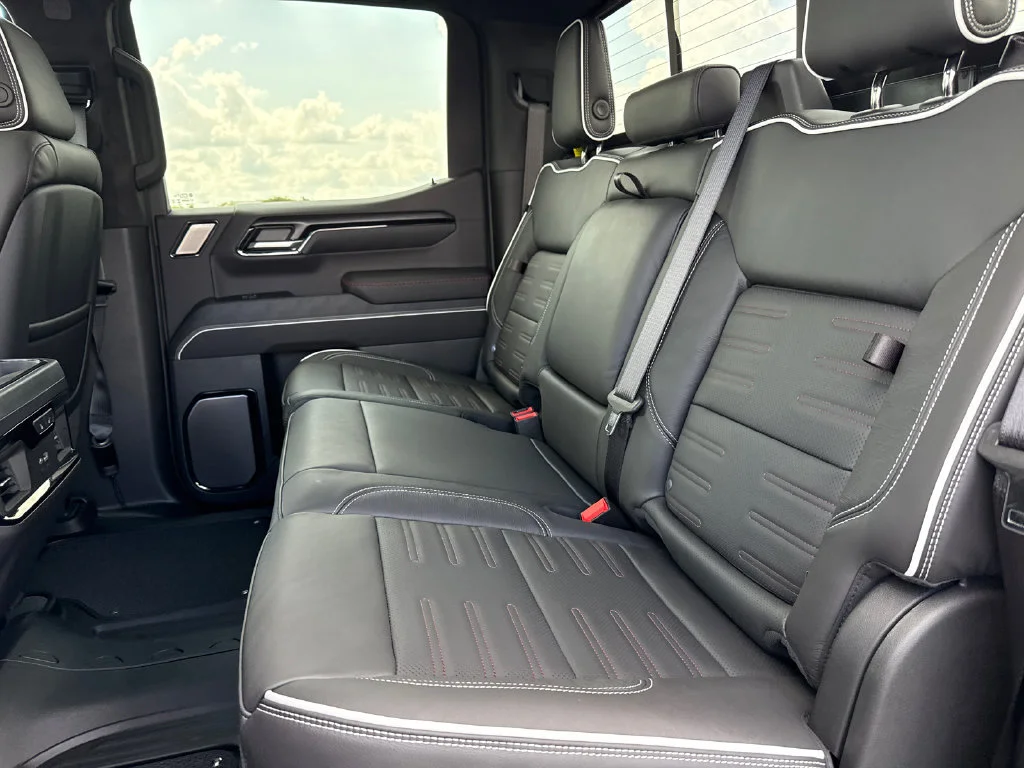2026 GMC Sierra 1500 AT4X - Photo 32