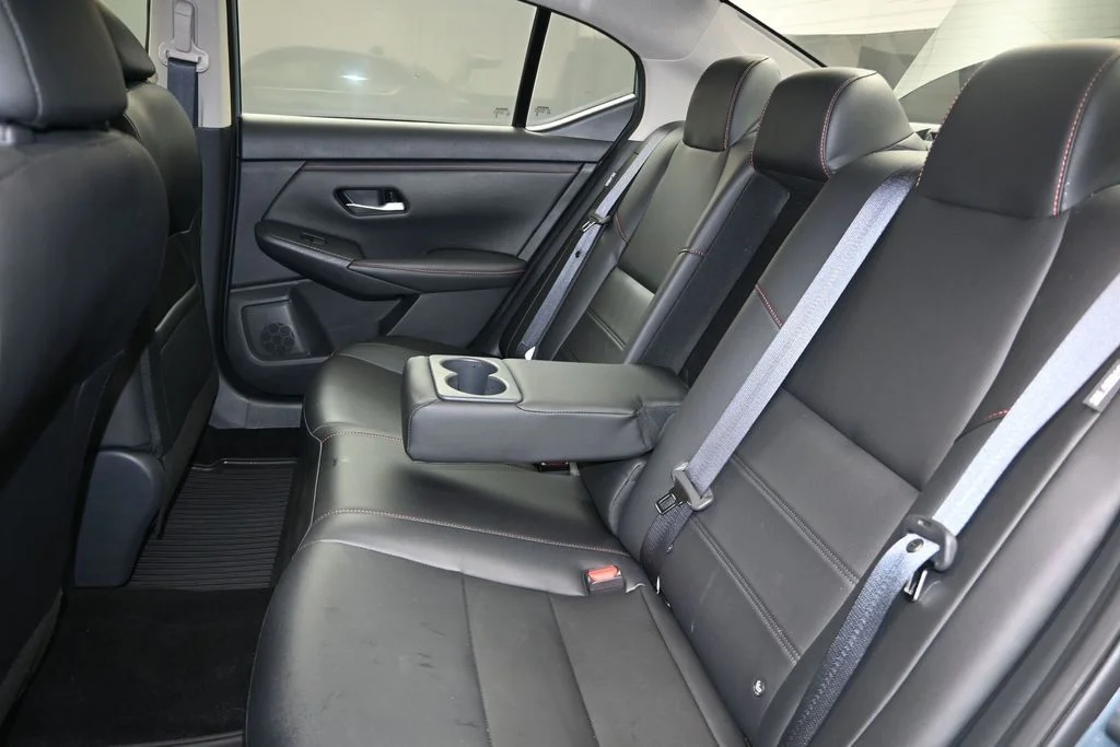 Used 2025 Gray Nissan SR image 19