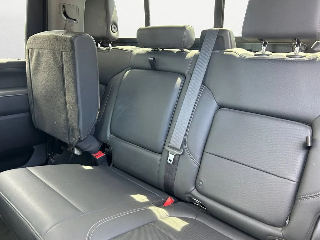 Used 2022 Silver Ice Metallic Chevrolet LTZ image 9