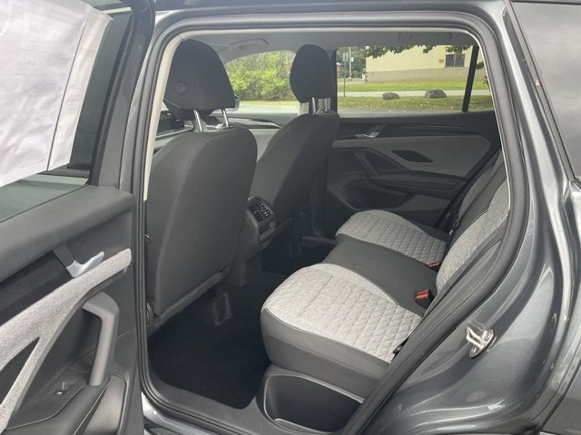 2026 Volkswagen Tiguan S - Photo 9